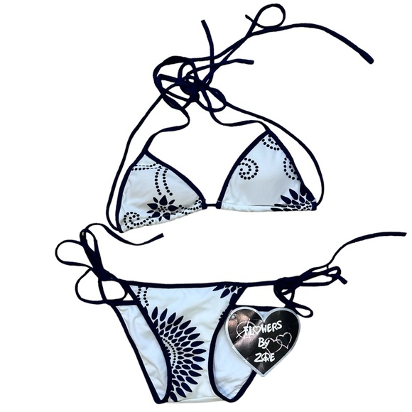 New Flowers by Zoe Bikini Girls Size L/10 - Picture 1 of 4